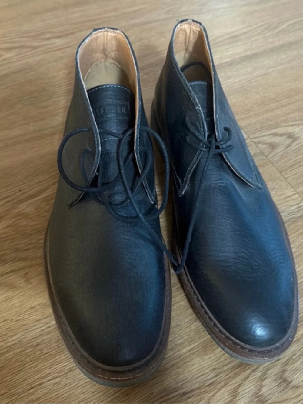 Tommy Hilfiger Men's Black Leather Chukka Boots